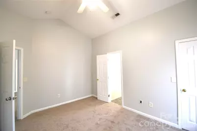 4638 Palm Breeze Lane, Charlotte, NC 28208 - Photo 15