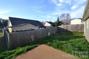 4638 Palm Breeze Ln, Charlotte, NC 28208 - Photo 25