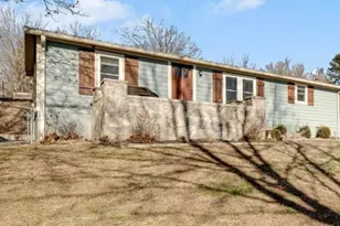 213 Sandy Creek Ct, Hendersonville, NC 28792 - Photo 3
