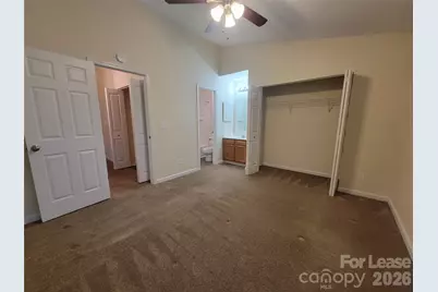 3811 Mosscroft Lane, Charlotte, NC 28215 - Photo 13