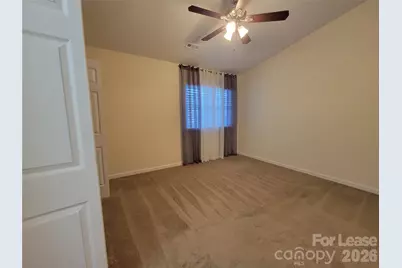 3811 Mosscroft Lane, Charlotte, NC 28215 - Photo 11