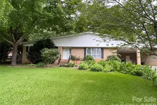 3209 Greenwood Park Cir, Albemarle, NC 28001 - Photo 1