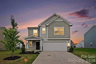 152 Hanging Rock Trl, Statesville, NC 28625 - Photo 1