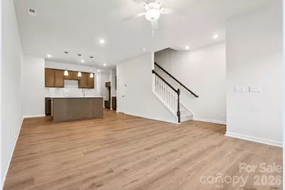 4750 Lakeview Road, Charlotte, NC 28216 - Photo 3