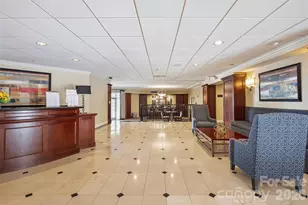 300 W 5th St, Charlotte, NC 28202 - Photo 39