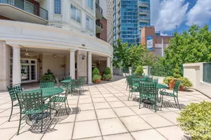 300 W 5th St, Charlotte, NC 28202 - Photo 31