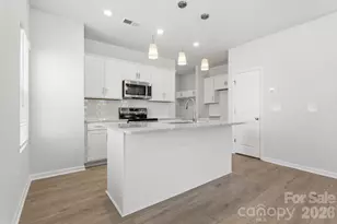 4624 Lakeview Rd, Charlotte, NC 28216 - Photo 3