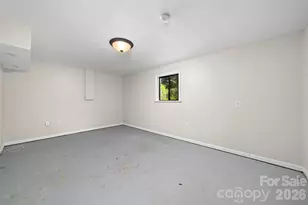 33 Baker Dr, Asheville, NC 28806 - Photo 27