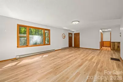 33 Baker Drive, Asheville, NC 28806 - Photo 9