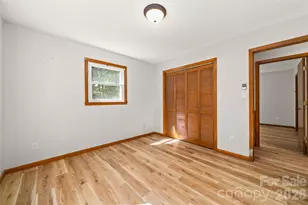 33 Baker Dr, Asheville, NC 28806 - Photo 21