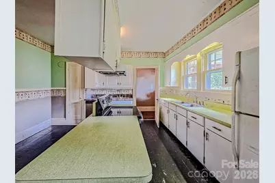 154 S Broadway Street, Forest City, NC 28043 - Photo 11