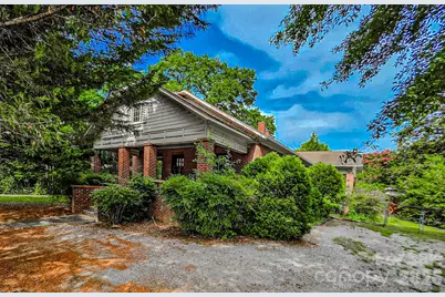 154 S Broadway Street, Forest City, NC 28043 - Photo 3