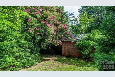 154 S Broadway Street, Forest City, NC 28043 - Photo 23