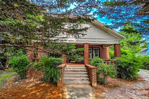 154 S Broadway St, Forest City, NC 28043 - Photo 1