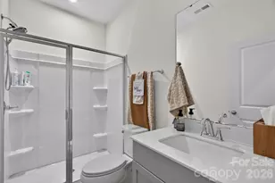 606 District Ct, Fort Mill, SC 29708 - Photo 5