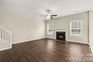 10004 Barrands Ln, Charlotte, NC 28278 - Photo 5