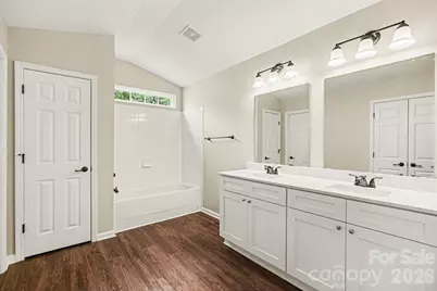 10004 Barrands Lane, Charlotte, NC 28278 - Photo 23
