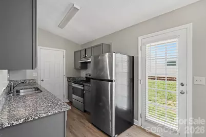7035 Red Bud Circle, Charlotte, NC 28214 - Photo 5