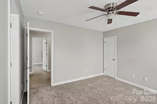 7035 Red Bud Cir, Charlotte, NC 28214 - Photo 9