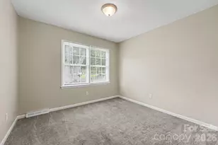 630 Colonial Dr, Statesville, NC 28625 - Photo 11