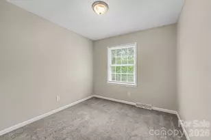 630 Colonial Dr, Statesville, NC 28625 - Photo 13