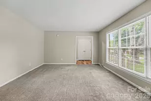 630 Colonial Dr, Statesville, NC 28625 - Photo 17