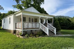 2064 Alberton Ln, Lenoir, NC 28645 - Photo 3