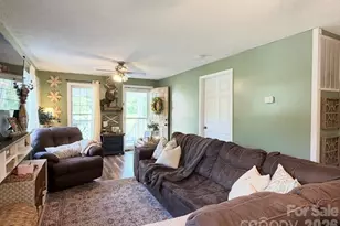 2064 Alberton Ln, Lenoir, NC 28645 - Photo 7