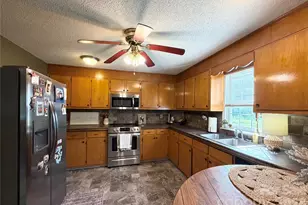 2064 Alberton Ln, Lenoir, NC 28645 - Photo 9