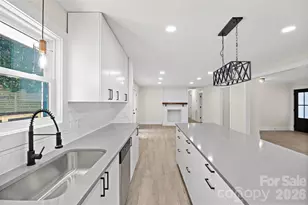 8033 Ritter Dr, Charlotte, NC 28270 - Photo 11