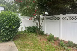 3024 Mayer House Ct, Charlotte, NC 28214 - Photo 7