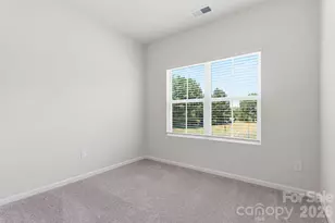 4628 Lakeview Rd, Charlotte, NC 28216 - Photo 13
