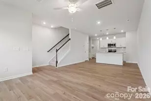 4628 Lakeview Rd, Charlotte, NC 28216 - Photo 5