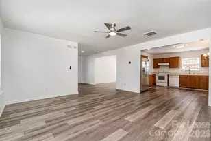 10307 Seedling Ln, Charlotte, NC 28214 - Photo 3