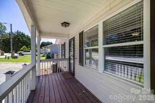 51 Kay Thomas Dr, Hendersonville, NC 28792 - Photo 29