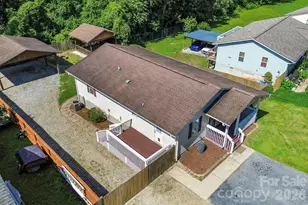 51 Kay Thomas Dr, Hendersonville, NC 28792 - Photo 35