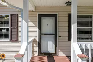 51 Kay Thomas Dr, Hendersonville, NC 28792 - Photo 3