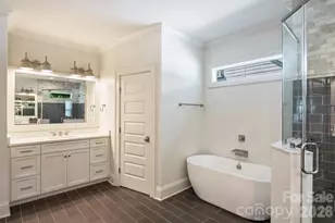 2829 Attaberry Dr, Charlotte, NC 28205 - Photo 21