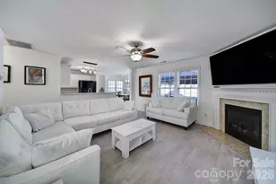 4041 Abbotsbury Dr, Fort Mill, SC 29707 - Photo 9