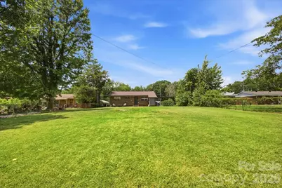 2521 Alleghany Street, Charlotte, NC 28208 - Photo 23