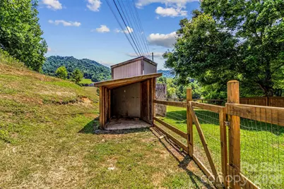 797 Pleasant Valley Road, Burnsville, NC 28714 - Photo 13