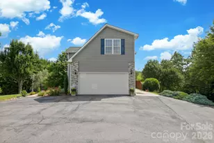 20 Good Day Ct, Candler, NC 28715 - Photo 5