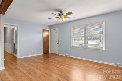 307 Somerset Drive, Kings Mountain, NC 28086 - Photo 5