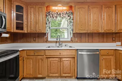 307 Somerset Drive, Kings Mountain, NC 28086 - Photo 11