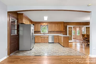 307 Somerset Drive, Kings Mountain, NC 28086 - Photo 7