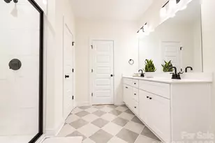 1238 N Sharon Amity Rd, Charlotte, NC 28211 - Photo 25