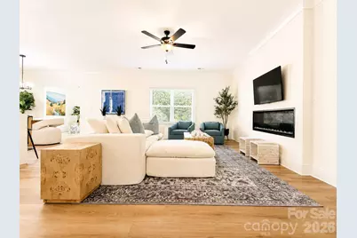 1238 N Sharon Amity Road, Charlotte, NC 28211 - Photo 5