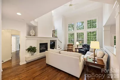 7410 Roseland Avenue, Charlotte, NC 28277 - Photo 13