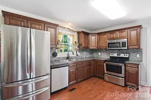 2624 Quiet Acres Rd, Lancaster, SC 29720 - Photo 5