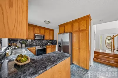 508 Watergate Circle, Gastonia, NC 28052 - Photo 17
